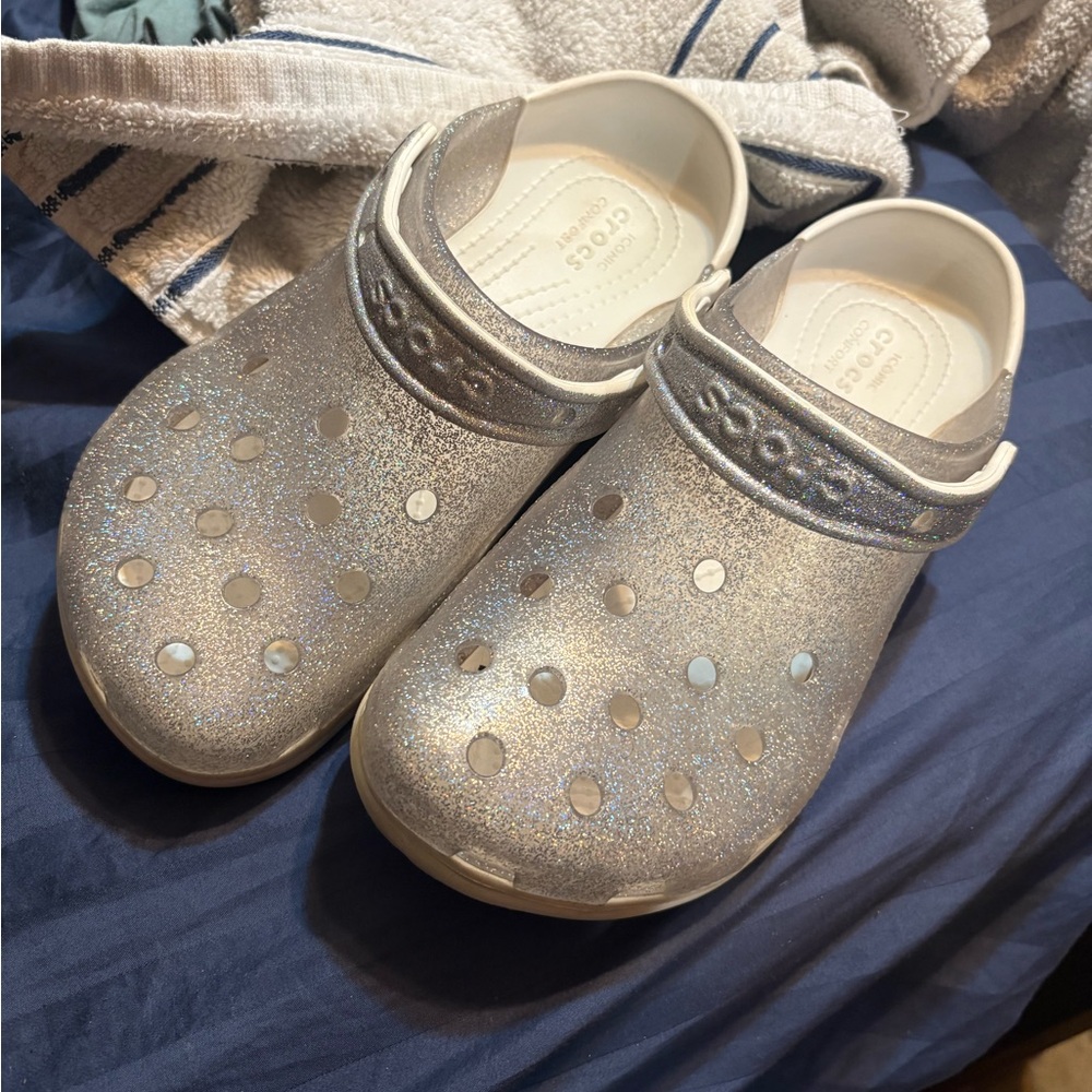 CROCS Shimmering Silver Clogs
